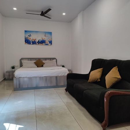 Aqua Villa Luxury Home Stay Lonavala Eksteriør bilde