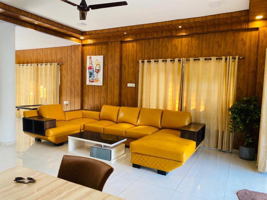 Aqua Villa Luxury Home Stay Lonavala Eksteriør bilde